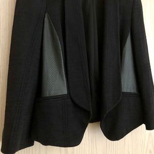 Chic Anne Klein Blazer